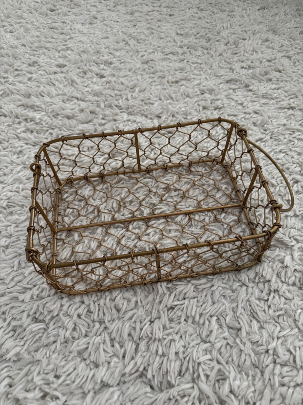 Gold Wire Farmhouse Tray Basket